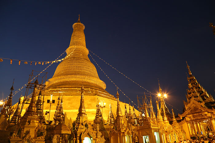 circuit birmanie en 15 jours yangon pagode